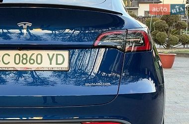 Внедорожник / Кроссовер Tesla Model Y 2024 в Стрые