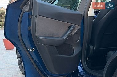 Внедорожник / Кроссовер Tesla Model Y 2024 в Стрые