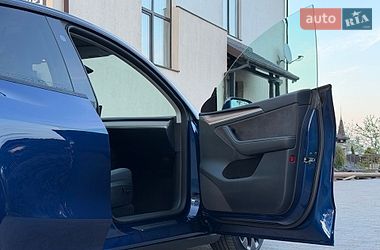 Внедорожник / Кроссовер Tesla Model Y 2024 в Стрые