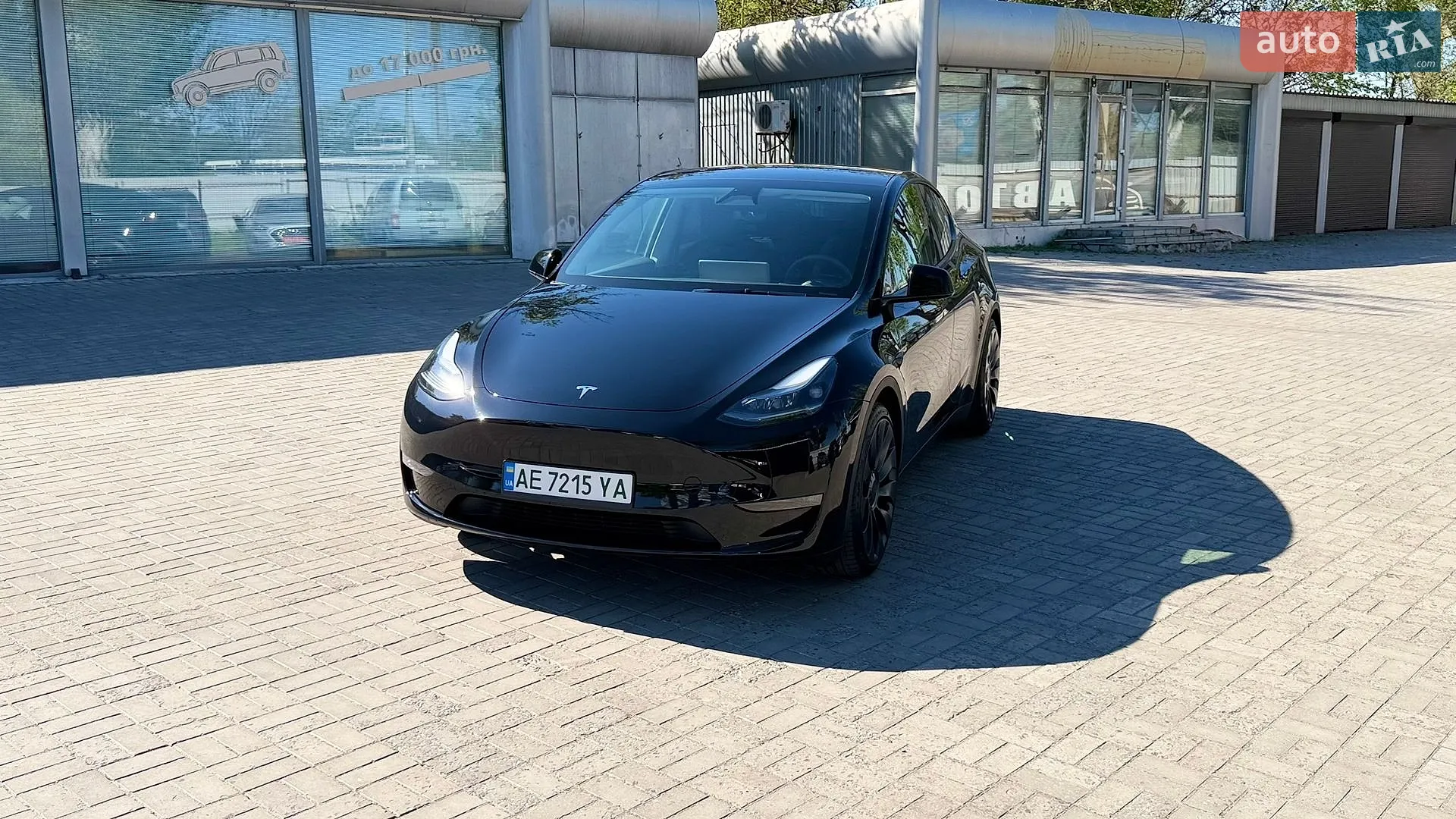 2024 Tesla Model Y - мініатюра 4