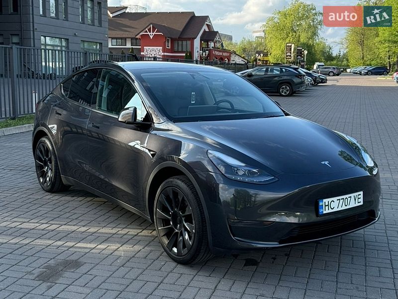 Внедорожник / Кроссовер Tesla Model Y 2024 в Львове