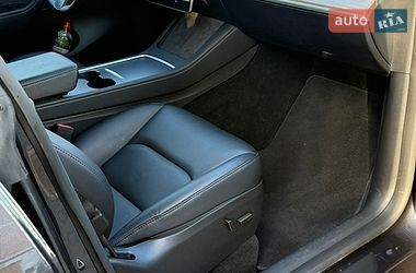 Внедорожник / Кроссовер Tesla Model Y 2024 в Львове