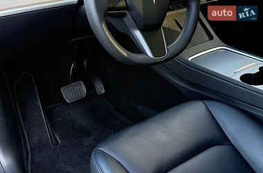 Внедорожник / Кроссовер Tesla Model Y 2024 в Львове