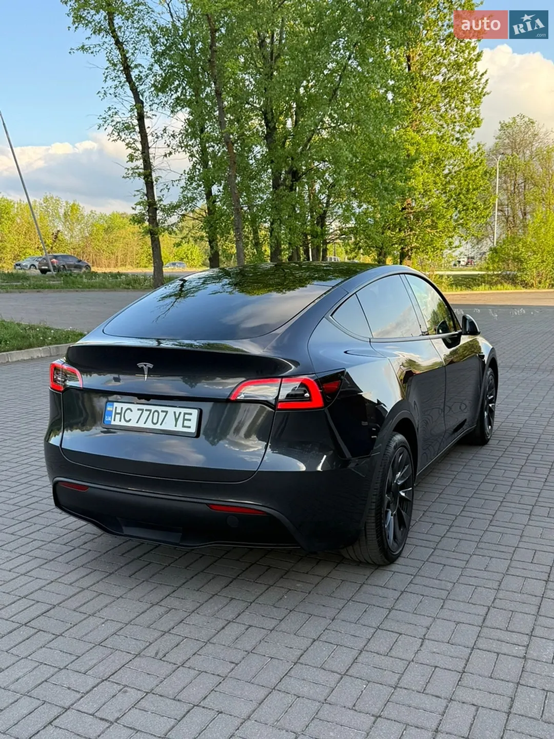 2024 Tesla Model Y - мініатюра 33