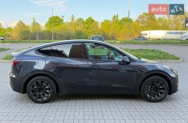 Внедорожник / Кроссовер Tesla Model Y 2024 в Львове