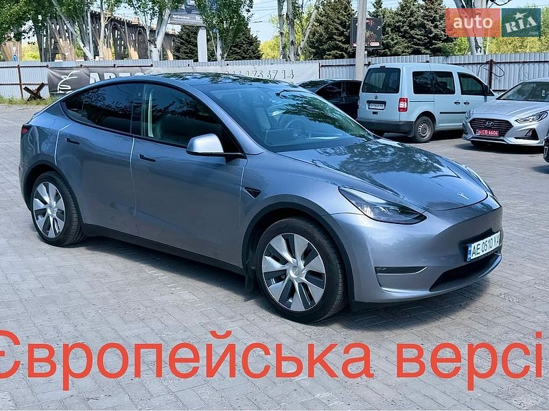 Внедорожник / Кроссовер Tesla Model Y 2023 в Днепре
