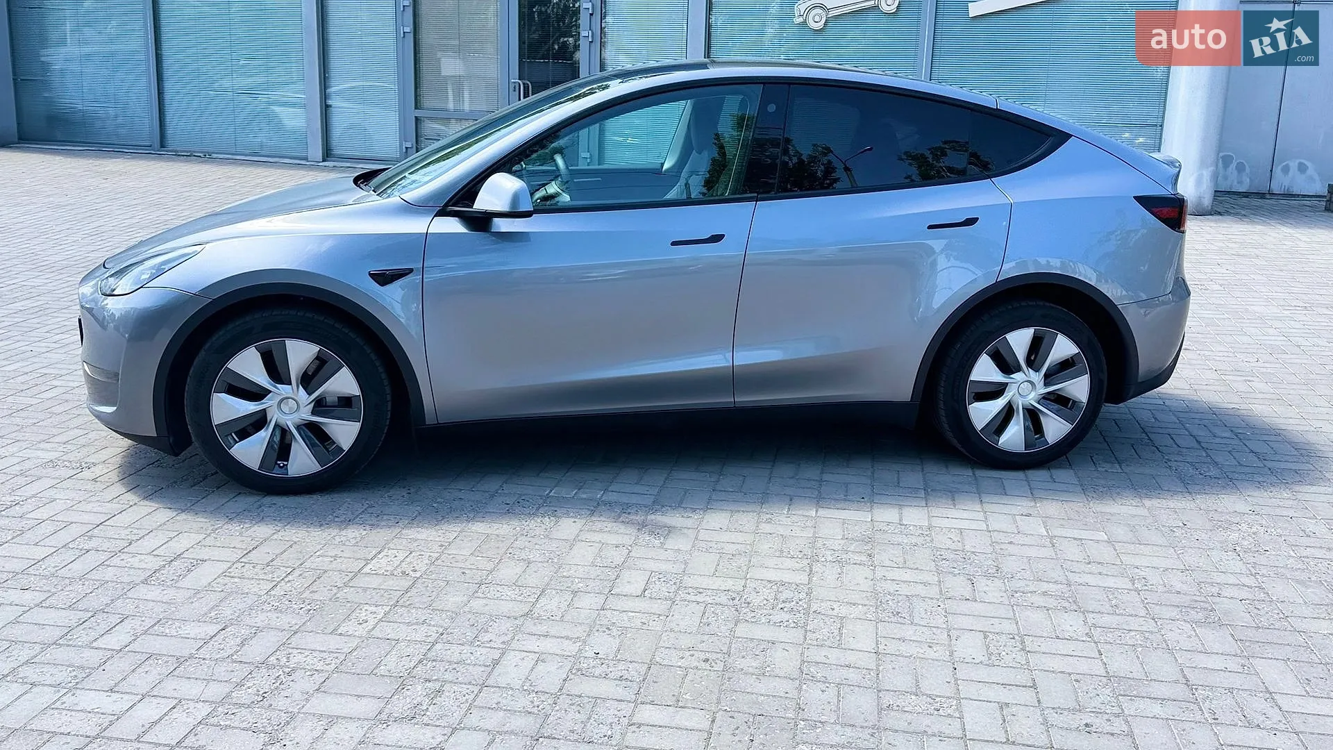 2023 Tesla Model Y - мініатюра 34