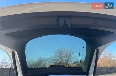 Внедорожник / Кроссовер Tesla Model Y 2024 в Ровно