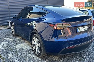 Позашляховик / Кросовер Tesla Model Y 2021 в Львові