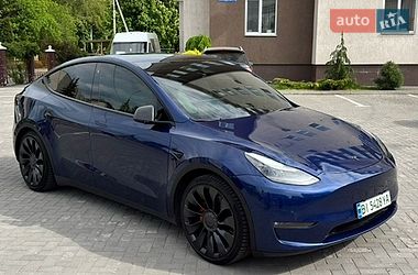 Внедорожник / Кроссовер Tesla Model Y 2022 в Кременчуге