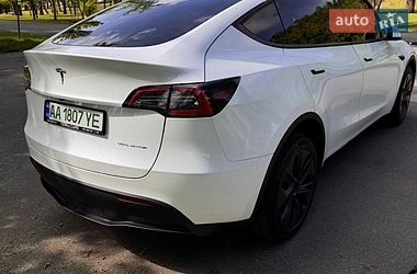 Внедорожник / Кроссовер Tesla Model Y 2025 в Киеве