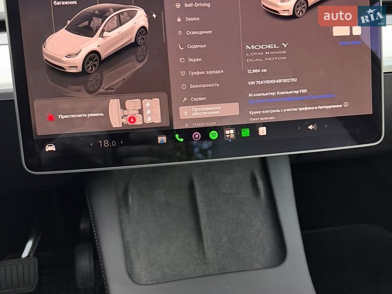 Внедорожник / Кроссовер Tesla Model Y 2025 в Киеве