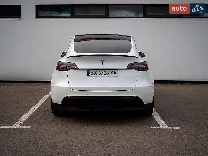 Внедорожник / Кроссовер Tesla Model Y 2020 в Хмельницком