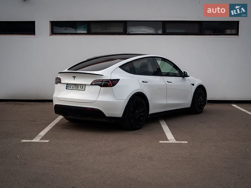Внедорожник / Кроссовер Tesla Model Y 2020 в Хмельницком