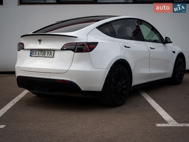 Внедорожник / Кроссовер Tesla Model Y 2020 в Хмельницком