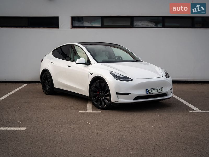 Внедорожник / Кроссовер Tesla Model Y 2020 в Хмельницком