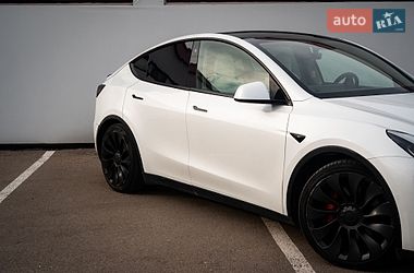 Внедорожник / Кроссовер Tesla Model Y 2020 в Хмельницком