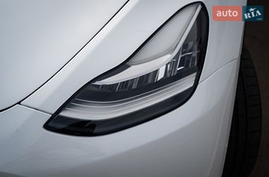 Внедорожник / Кроссовер Tesla Model Y 2020 в Хмельницком