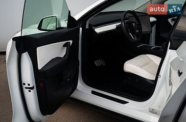Внедорожник / Кроссовер Tesla Model Y 2020 в Хмельницком
