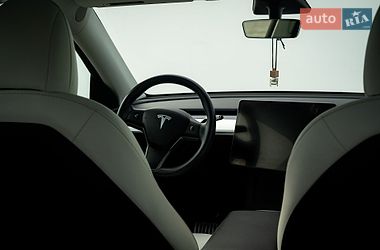 Внедорожник / Кроссовер Tesla Model Y 2020 в Хмельницком