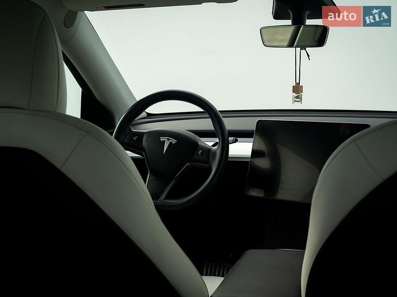 Внедорожник / Кроссовер Tesla Model Y 2020 в Хмельницком