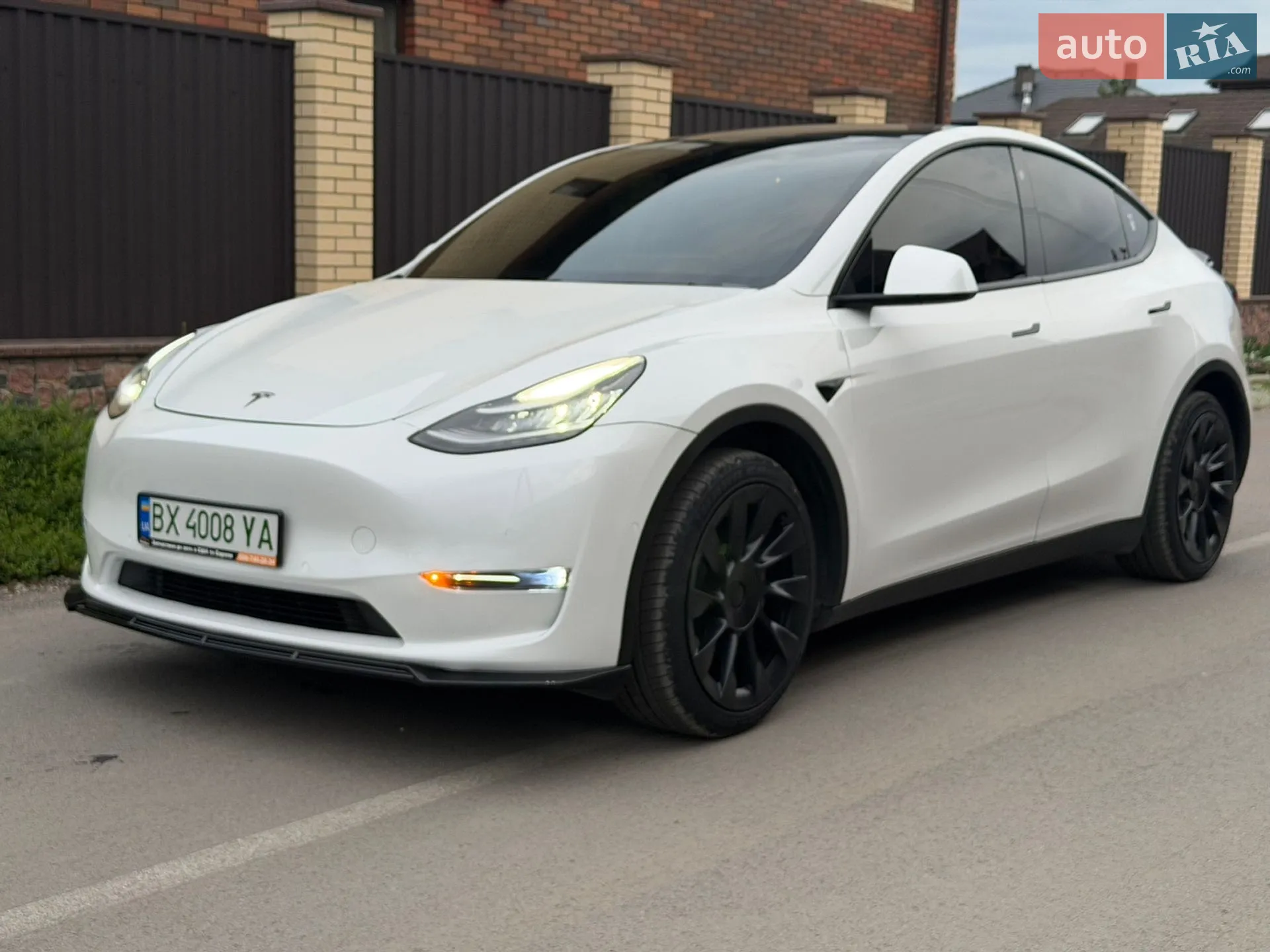 2020 Tesla Model Y - мініатюра 7