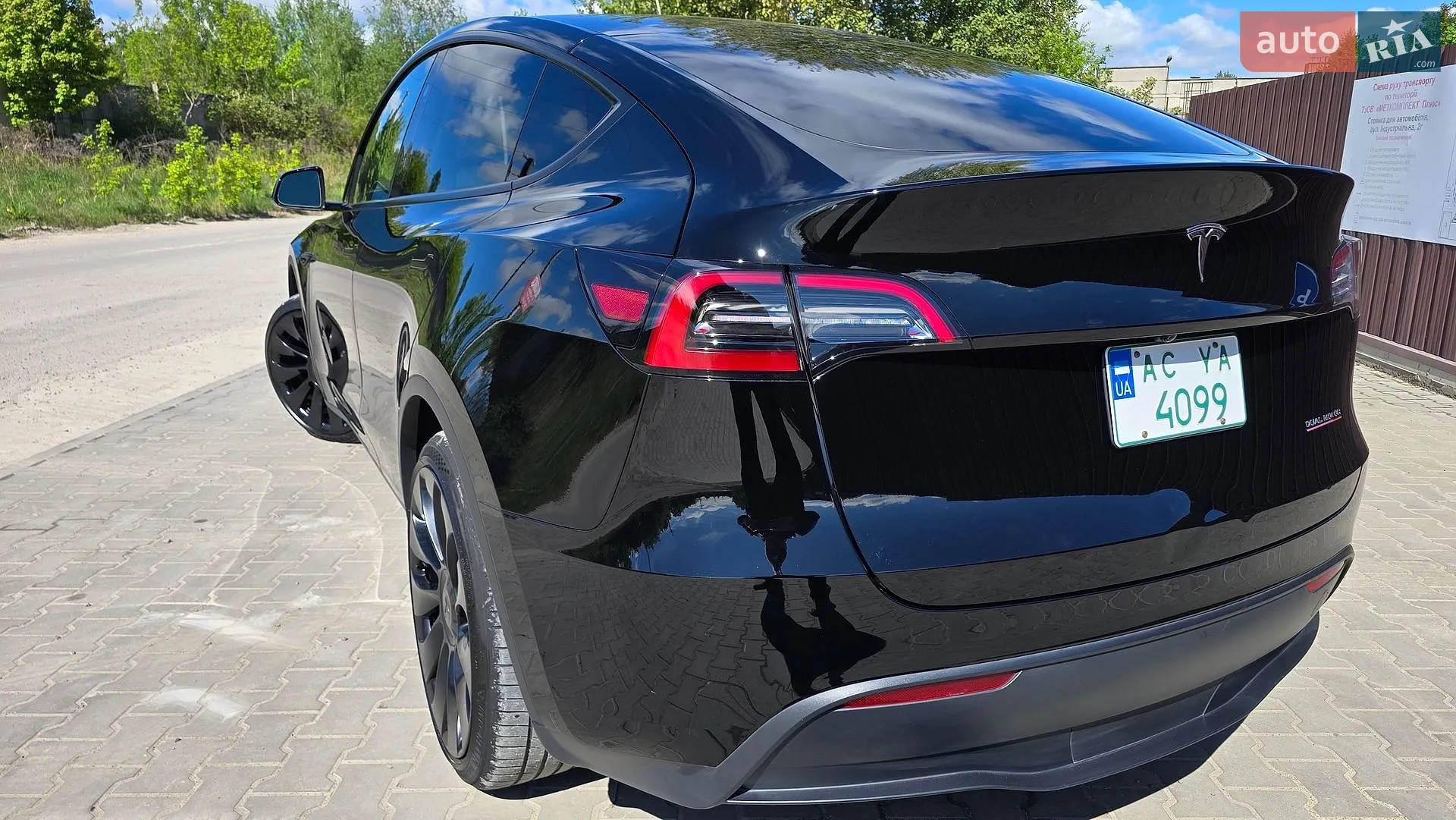2023 Tesla Model Y - мініатюра 6