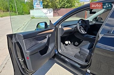 Внедорожник / Кроссовер Tesla Model Y 2023 в Луцке