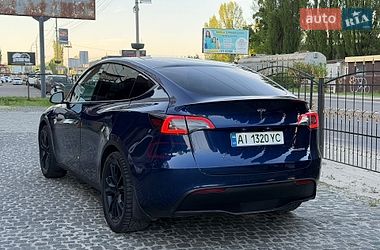 Внедорожник / Кроссовер Tesla Model Y 2022 в Киеве