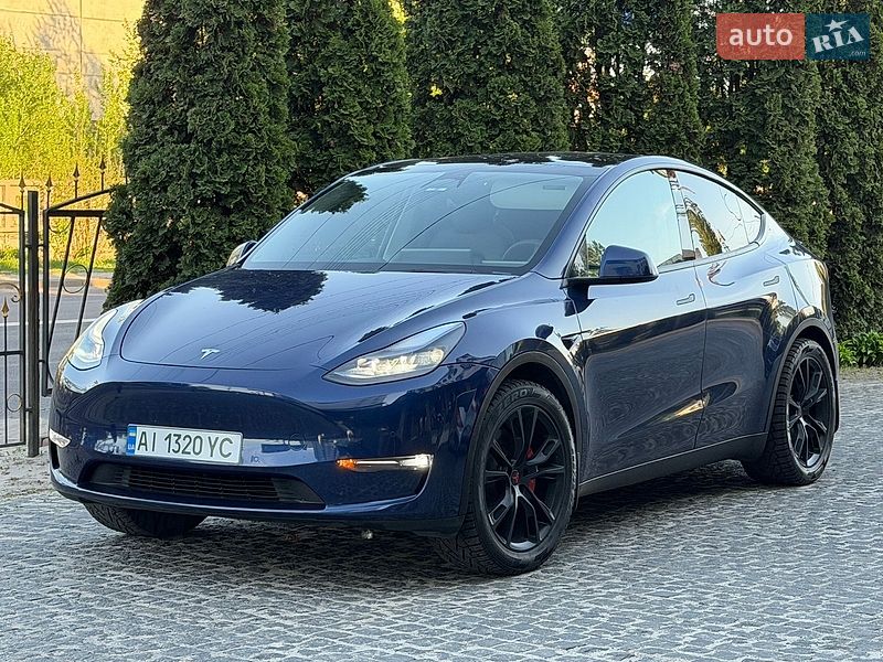 Внедорожник / Кроссовер Tesla Model Y 2022 в Киеве