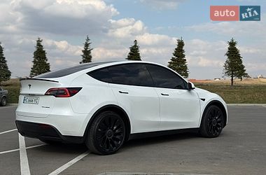 Внедорожник / Кроссовер Tesla Model Y 2021 в Ивано-Франковске
