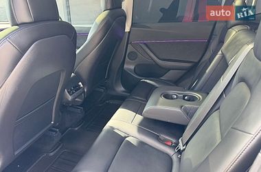 Внедорожник / Кроссовер Tesla Model Y 2021 в Ивано-Франковске