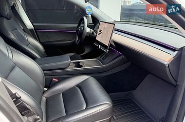 Внедорожник / Кроссовер Tesla Model Y 2021 в Ивано-Франковске
