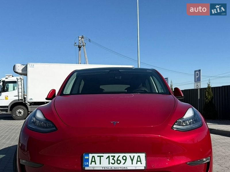 Внедорожник / Кроссовер Tesla Model Y 2021 в Львове