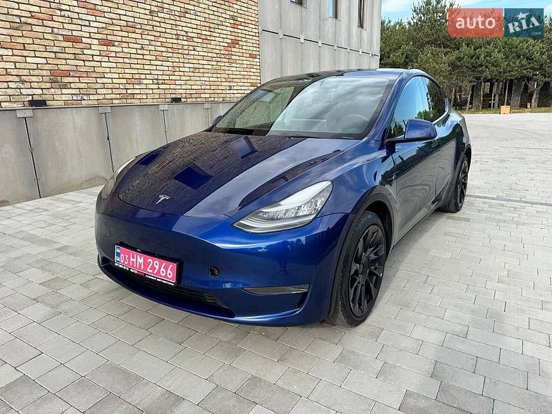 Внедорожник / Кроссовер Tesla Model Y 2021 в Луцке