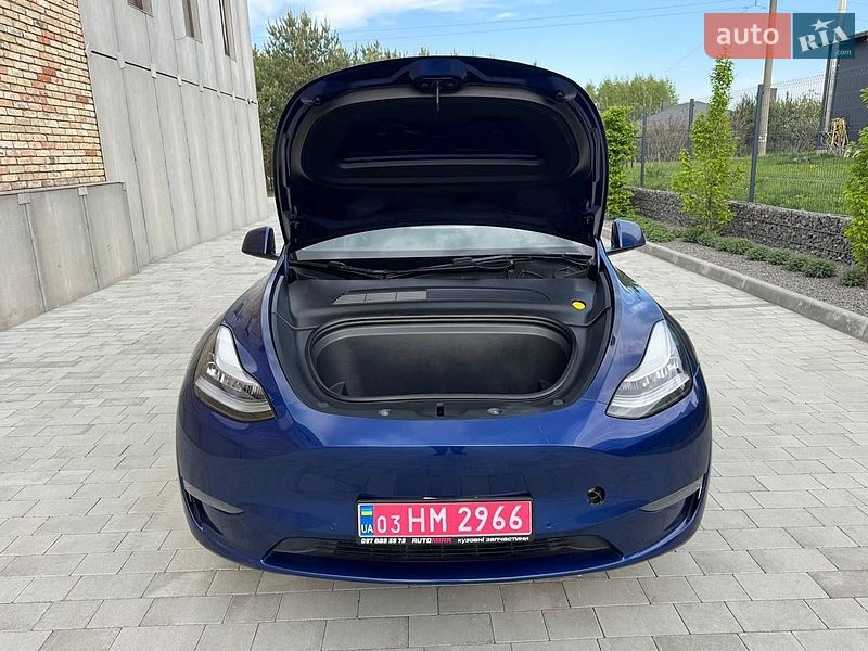 Внедорожник / Кроссовер Tesla Model Y 2021 в Луцке