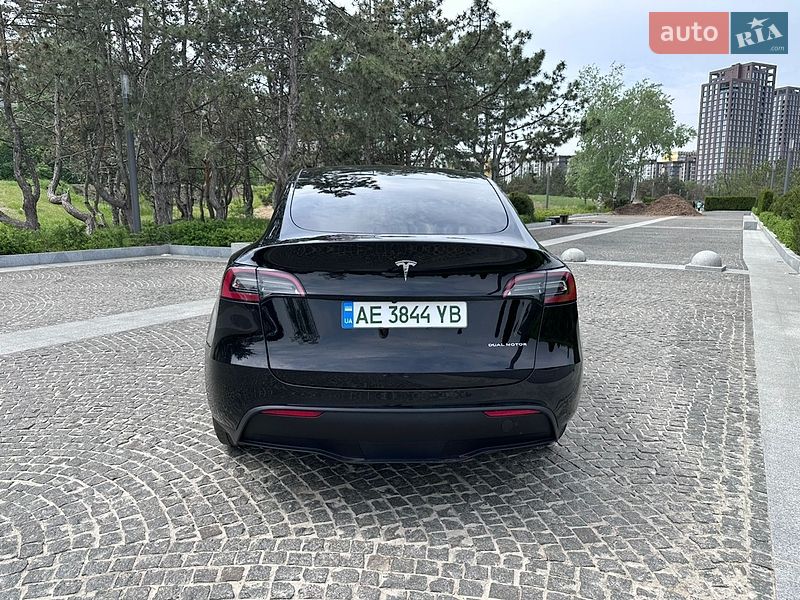 Внедорожник / Кроссовер Tesla Model Y 2022 в Днепре