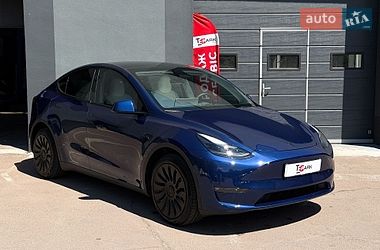 Позашляховик / Кросовер Tesla Model Y 2024 в Києві фото 12 Позашляховик / Кросовер Tesla Model Y 2024 в Києві