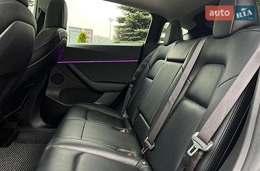 Внедорожник / Кроссовер Tesla Model Y 2021 в Львове