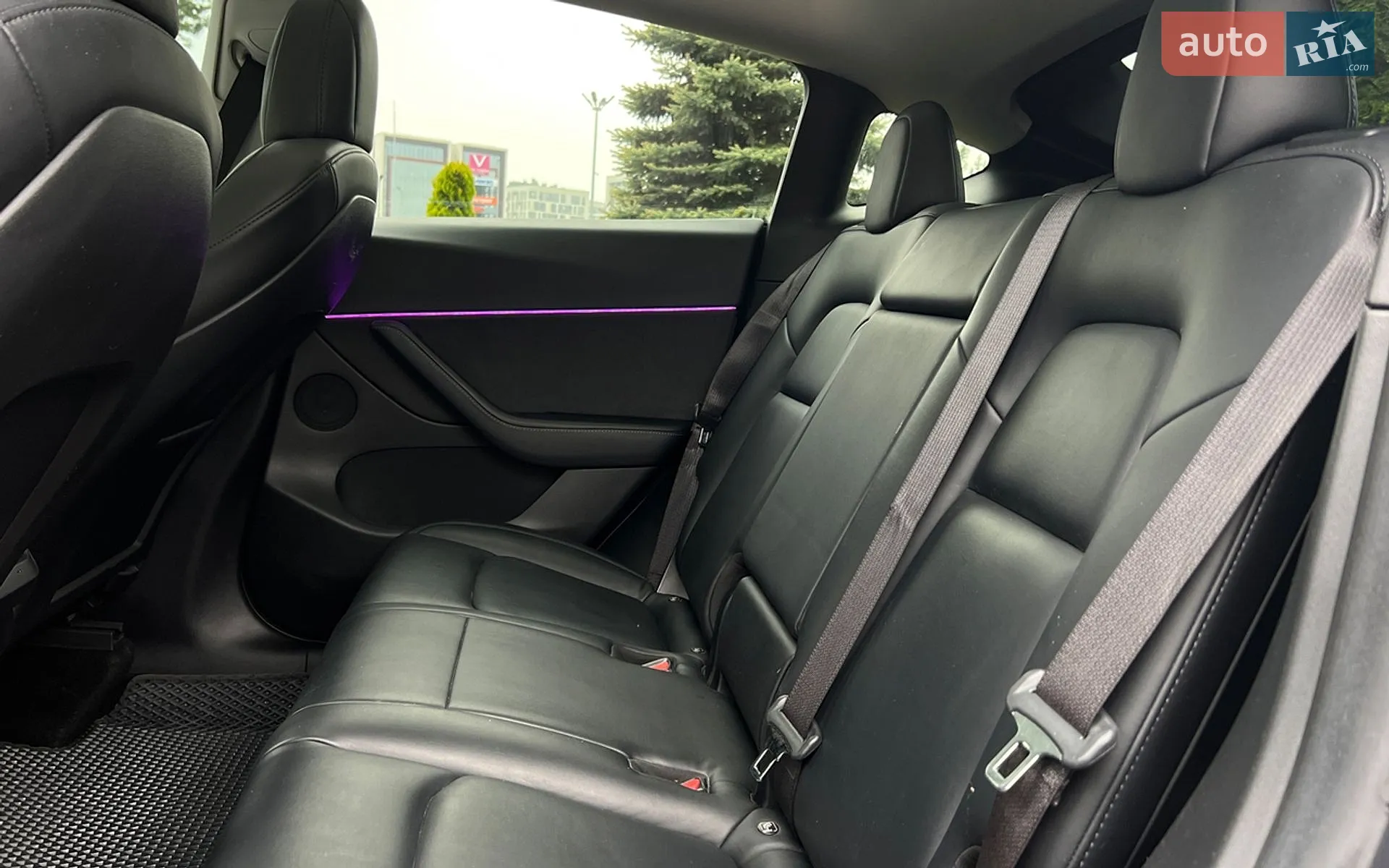 2021 Tesla Model Y - мініатюра 23