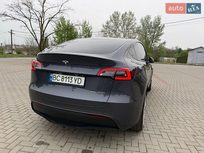 Позашляховик / Кросовер Tesla Model Y 2023 в Львові