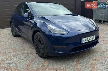 Внедорожник / Кроссовер Tesla Model Y 2024 в Харькове