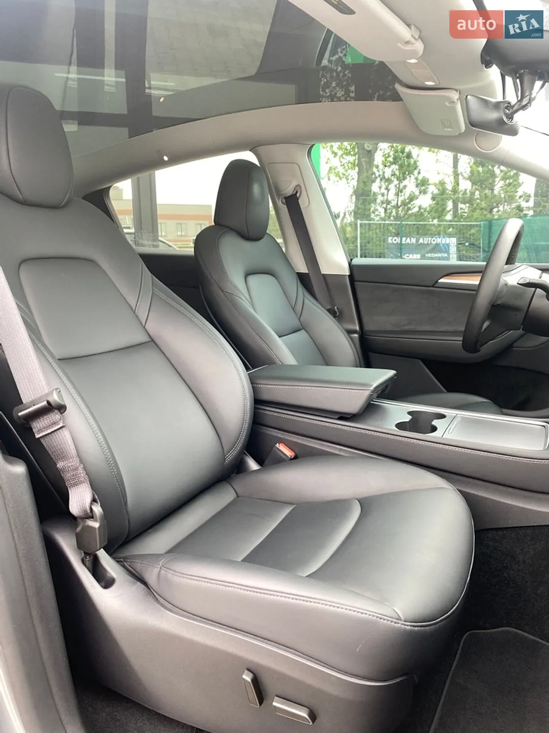 2024 Tesla Model Y - мініатюра 12