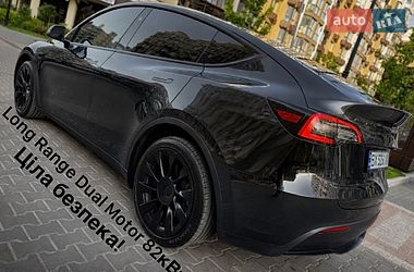 Позашляховик / Кросовер Tesla Model Y 2024 в Києві
