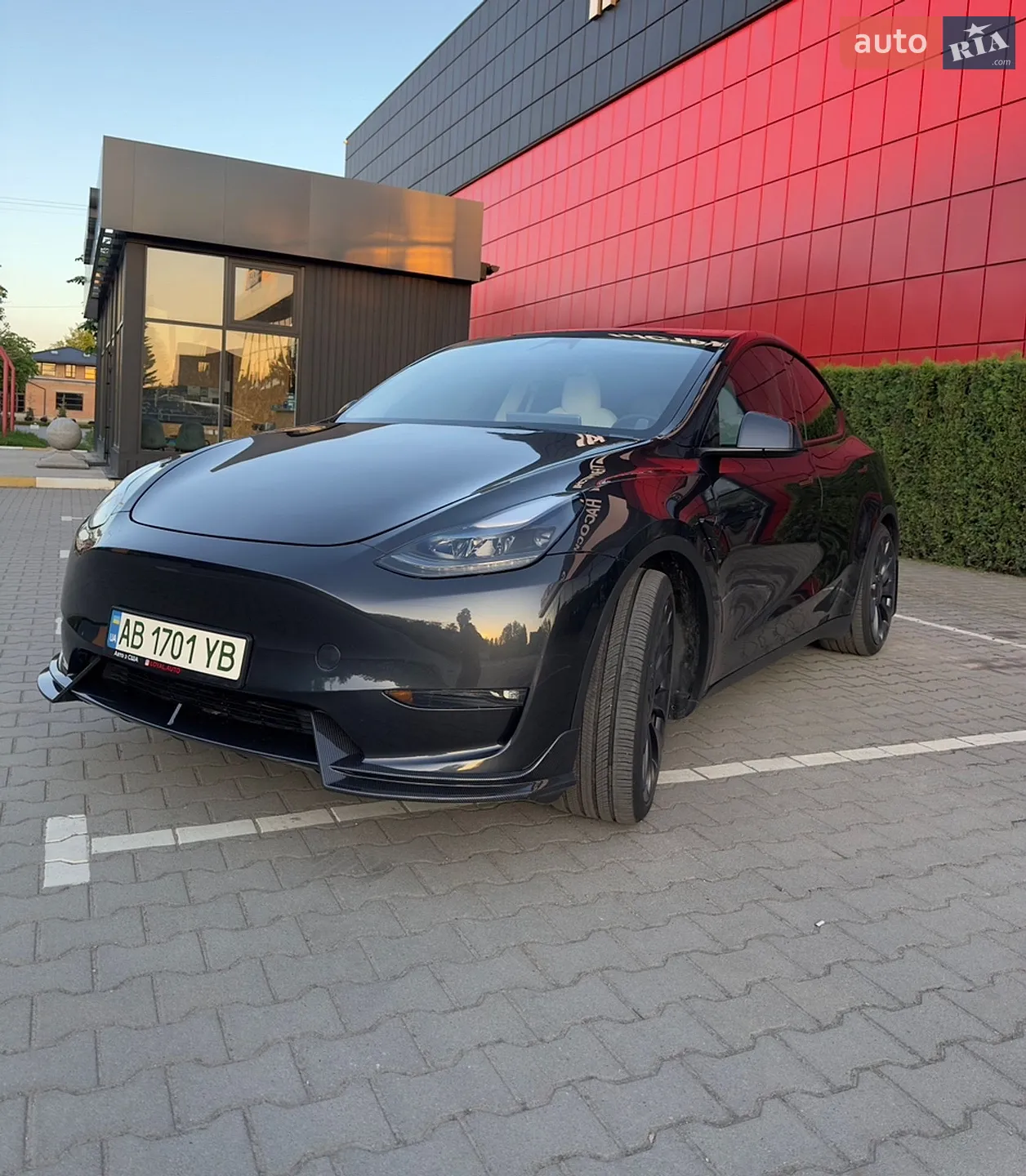 2024 Tesla Model Y - мініатюра 7