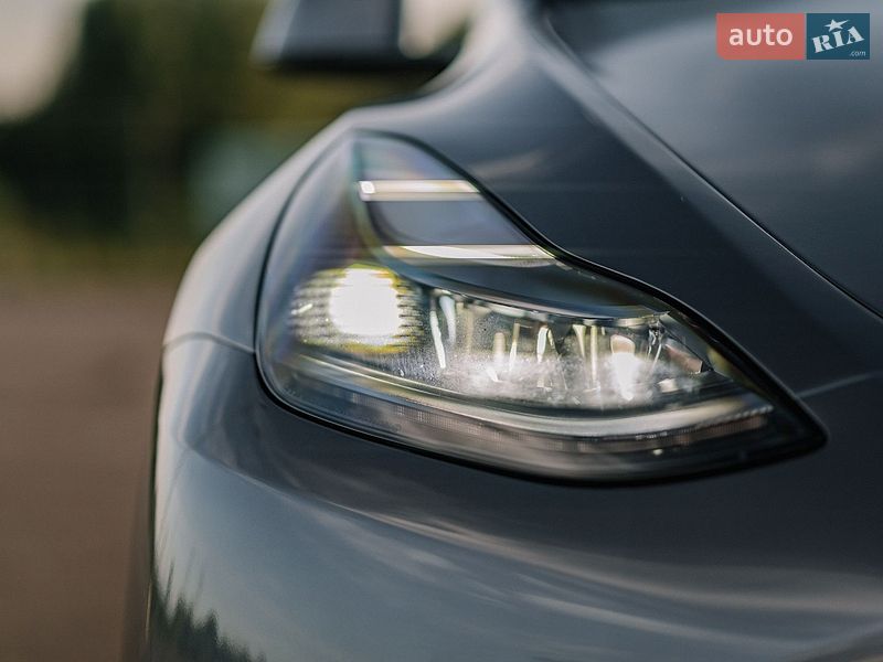 Позашляховик / Кросовер Tesla Model Y 2024 в Києві фото 41 Позашляховик / Кросовер Tesla Model Y 2024 в Києві