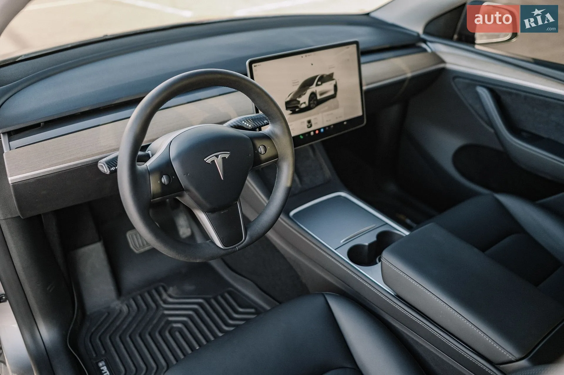 2024 Tesla Model Y - мініатюра 46