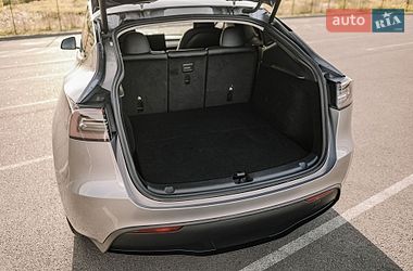 Позашляховик / Кросовер Tesla Model Y 2024 в Києві фото 87 Позашляховик / Кросовер Tesla Model Y 2024 в Києві