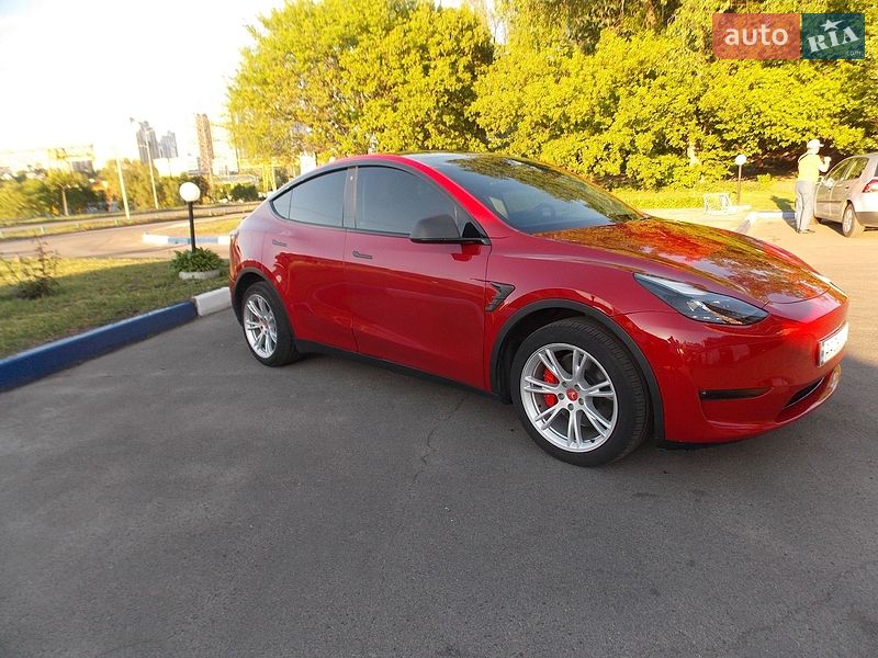 Внедорожник / Кроссовер Tesla Model Y 2022 в Киеве фото 3 Внедорожник / Кроссовер Tesla Model Y 2022 в Киеве