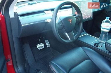 Внедорожник / Кроссовер Tesla Model Y 2022 в Киеве фото 5 Внедорожник / Кроссовер Tesla Model Y 2022 в Киеве
